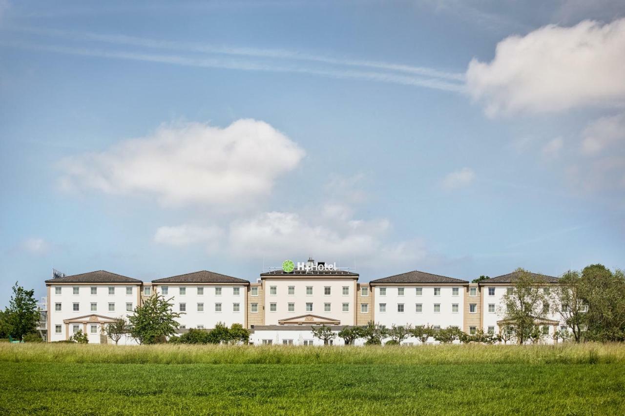 H+ Hotel Frankfurt Airport West Hofheim am Taunus Exteriör bild